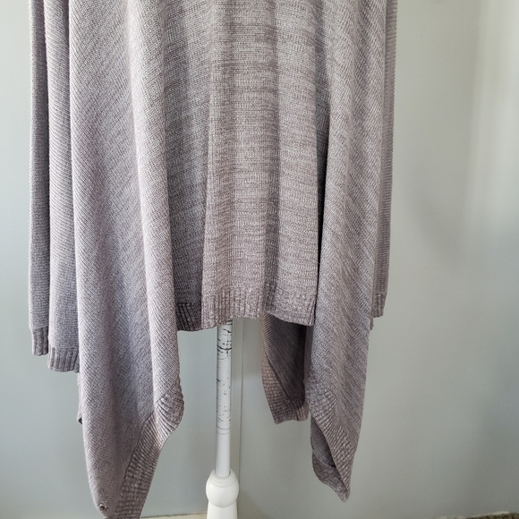 Lululemon Divinity Poncho Scarf Shawl Lunar Rock/Iced Iris - Picture 10 of 13